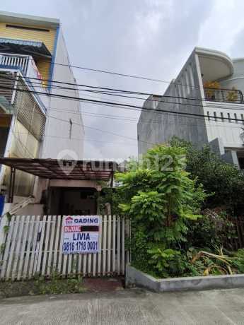 Quick Sale Standard Width Old House 8 Near Mkg Kelapa Gading Quick Sale Standard Width Old House 8 Near Mkg Kelapa Gading