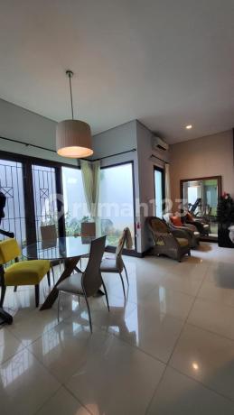 Murah!! Dijual Cepat Rumah Bagus Bebas Banjir Pulomas Residence!!