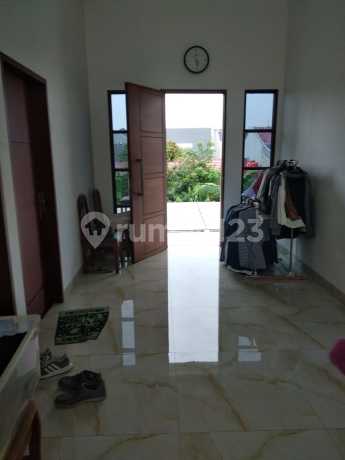 For Sale Quick Ready-to-Occupy Minimalist House Sunter Agung Batat For Sale Quick Ready-to-Occupy Minimalist House Sunter Agung Batat