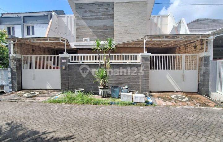 Dijual Rumah PONDOK TJANDRA Jalan Mangga (BEBAS BANJIR)