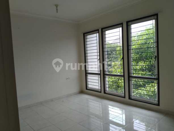 Hot, Hot, Hot, Sale, Silk Homes Feronia Park, Alam Sutera Beautiful Homes Hot, Hot, Hot, Sale, Silk Homes Feronia Park, Alam Sutera Beautiful Homes