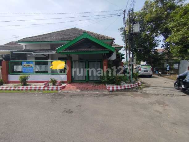 Rumah Puskopad Cendrawasih Mojokerto Kota Dijual Di Sooko Rumah Puskopad Cendrawasih Mojokerto Kota Dijual Di Sooko