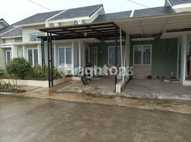 Rumah cantik di dalam Cluster Rumah cantik di dalam Cluster