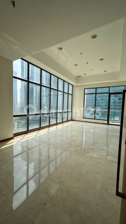 Dijual Cepat Senopati Penthouse 2 Bedrooms 131M2 Unfurnished Condition Harga Nego