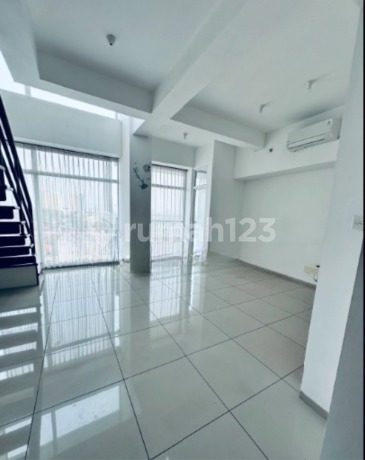 Dijual Cepat Harga Nego Apartemen Tree Park City BSD Cikokol Tangerang 1 Kamar Tidur Mezzanine