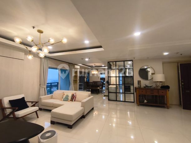 Dijual Cepat Pavilion Apartment Sudirman 3+1 Bedrooms 219m2 Furnished Harga Nego