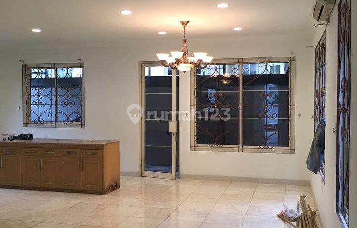 Dijual Murah Rumah Lippo Central Karawaci .