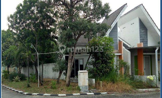 RUMAH THE GREEN TAMANSARI SURABAYA 60328