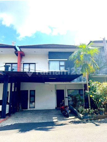 Rumah Bagus Shm Di Pasteur Sukamulya Regency