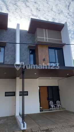 Rumah Cantik Full Furnish dan Termuarah Siap Huni 5Km ke Lebak Bulus Rumah Cantik Full Furnish dan Termuarah Siap Huni 5Km ke Lebak Bulus