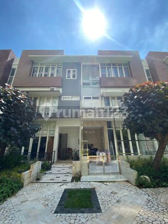 Rumah 4 Lantai Springhill Golf Residence Kemayoran Rumah 4 Lantai Springhill Golf Residence Kemayoran