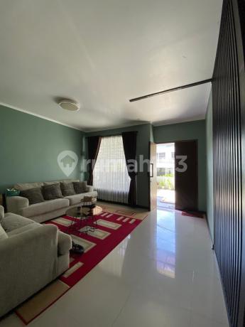 Dijual Cepat Rumah 2 Lantai di Kota Bali Padalarang Hunian Asri Nyaman Siap Huni Lokasi Strategis