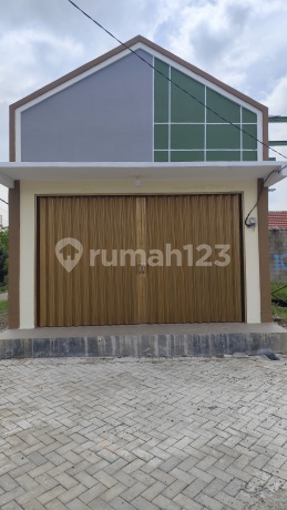Ruko Siap Huni Murah Bebas Banjir dan Strategis Ruko Siap Huni Murah Bebas Banjir dan Strategis
