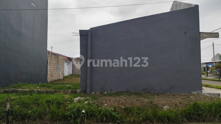 Ruko Strategis dan Laris di Pusat Bisnis@********