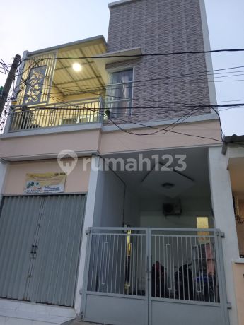 Rumah Permata Tangerang 2 Lantai