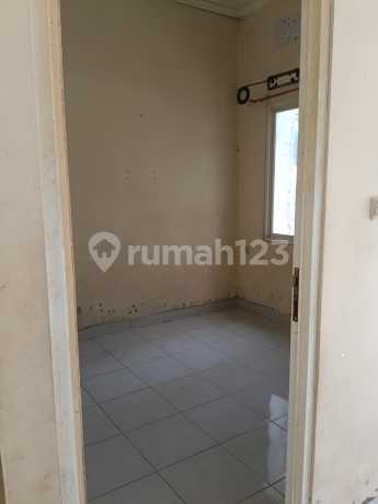 Ready-to-Occupy House in Pinang Griya Permai Housing, Tangerang Ready-to-Occupy House in Pinang Griya Permai Housing, Tangerang