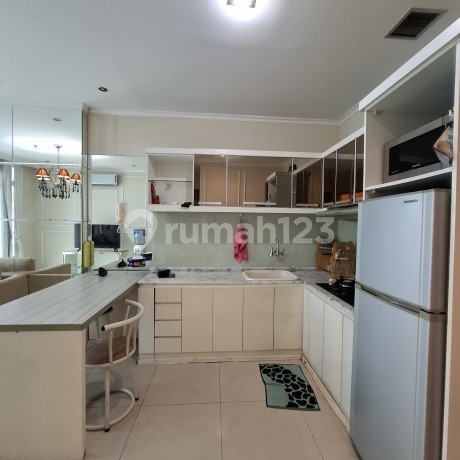 Hampton's Park 2 Bedrooms Siap Huni dengan View Swimming Pool