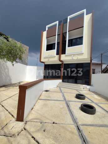 Affordable 2-Story Luxury Rukan Ready for Occupancy for Sale on Kedung Halang Street, Talang, North Bogor, West Java