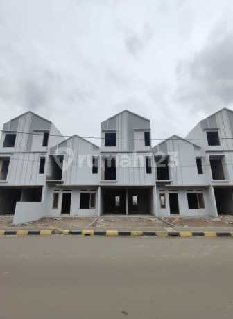 Rumah Modern Nyaman 2 Lantai di Percetakan Negara Jakarta Pusat