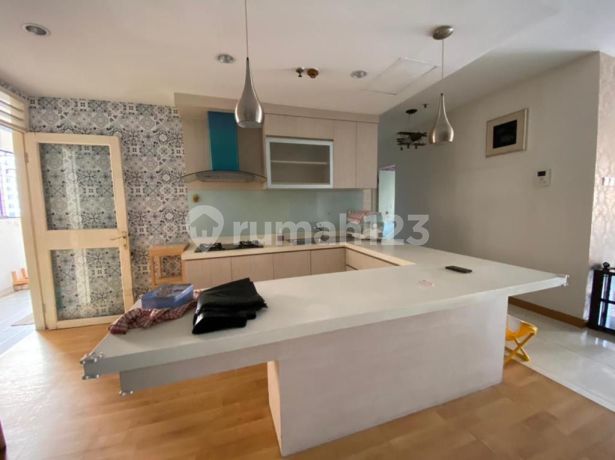 Disewakan Apart Mangga Dua Court Luas 150m² Full Furnished
