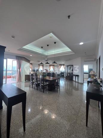 For Sale Nuansa Hijau Penthouse Apartment