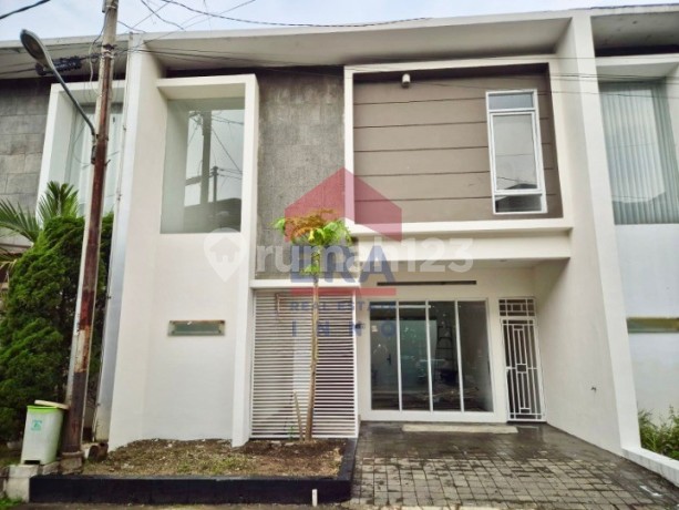 DIJUAL RUMAH NUANSA INDAH BUAH BATU - BANDUNG