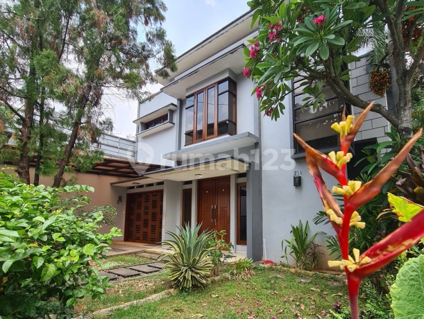 Turun Harga!! Rumah Bagus Siap Huni Lebak Bulus Turun Harga!! Rumah Bagus Siap Huni Lebak Bulus