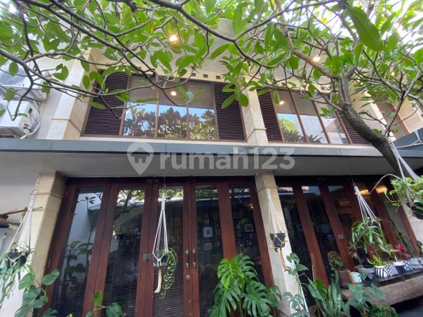 Rumah Di Kebayoran Baru 2 Lantai Shm Bagus