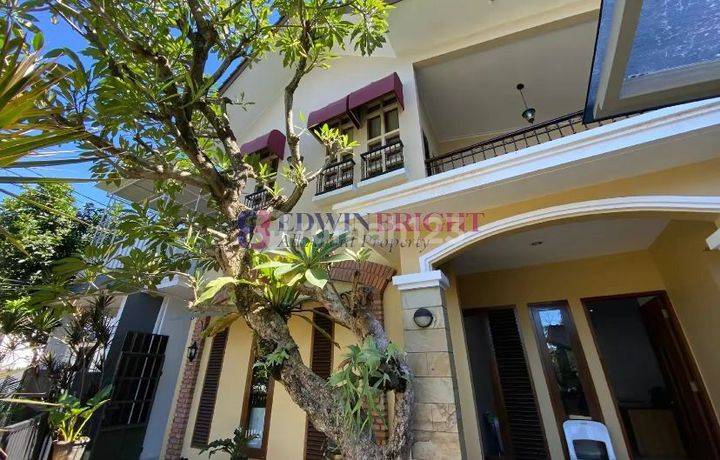 Rumah Cantik Full Renovasi Di Bintaro Sektor 9