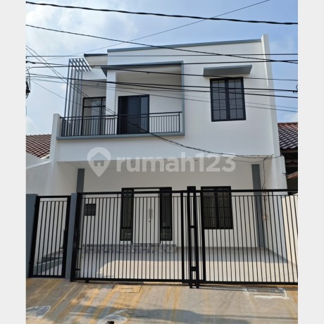 Rumah Baru Komplek Regensi Melati Mas SHM Siap Huni Bebas Banjir Rumah Baru Komplek Regensi Melati Mas SHM Siap Huni Bebas Banjir
