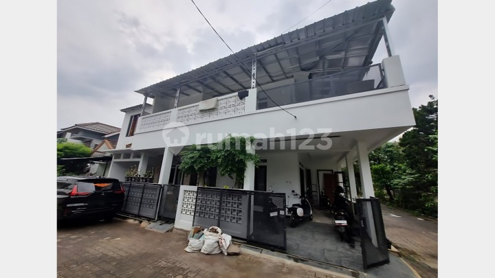 Rumah Cipaganti Graha Bagus Semi Furnished Siap Huni Bebas Banjir