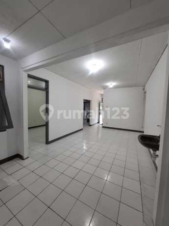 Rumah Nyaman Dijual / Disewa di Komplek Dian Permai Rumah Nyaman Dijual / Disewa di Komplek Dian Permai