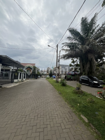 Tanah Puri Indah Jatinangor, Strategis untuk Kost Eksklusif Tanah Puri Indah Jatinangor, Strategis untuk Kost Eksklusif