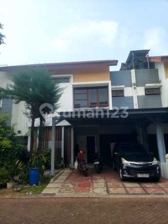 Rumah Bagus 2Lt Siap Huni di Cluster Lantana Jgc Cakung Jakarta Timur