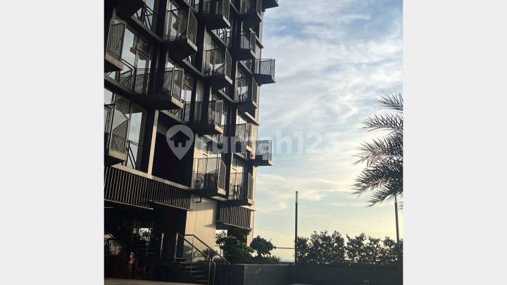 Apartemen Studio Carstensz Residence Furnished View Pool