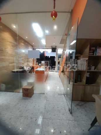 Ruko Mendrisio 3 Lantai Semi Furnished di Gading Serpong, Tangerang