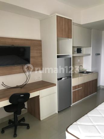 Apartemen Skyline/Vega Tower F View Kolam Renang Furnished Apartemen Skyline/Vega Tower F View Kolam Renang Furnished