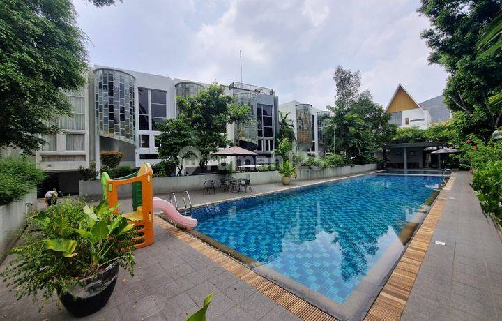 Dijual Rumah Konsep Modern Minimalis di Pasar Minggu