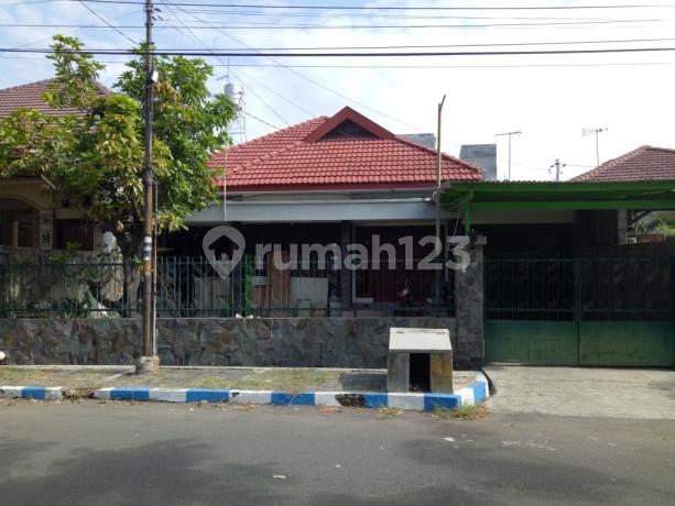 Dijual Rumah Pondok Nirwana Nol Raya Merr bisa Usaha SHM Dijual Rumah Pondok Nirwana Nol Raya Merr bisa Usaha SHM