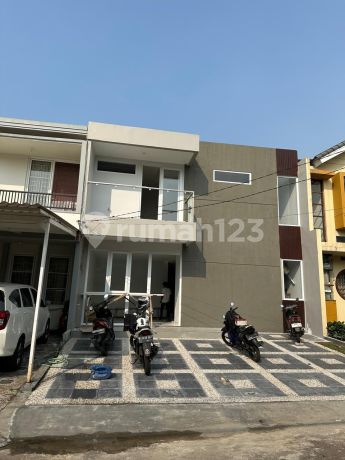 Rumah Di Taman Osaka Karawaci Shm Bagus Barat Rumah Siap Huni Jual Cepat Rumah Di Taman Osaka Karawaci Shm Bagus Barat Rumah Siap Huni Jual Cepat