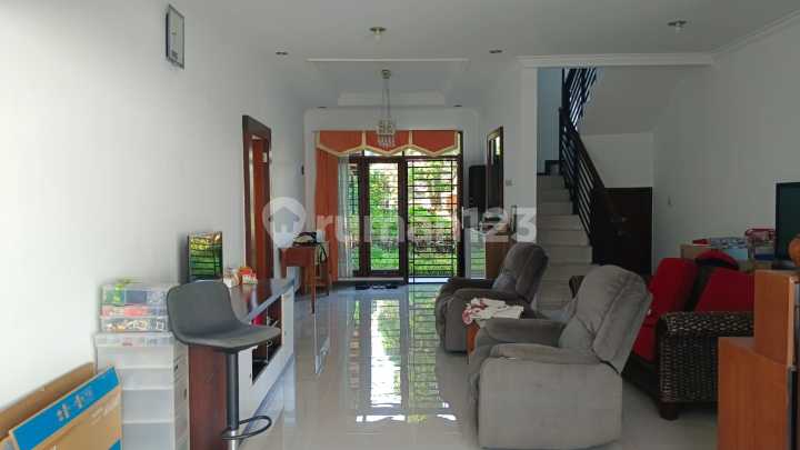 Rumah Furnished Udara Sejuk di Komplek Graha Puspa Lembang Rumah Furnished Udara Sejuk di Komplek Graha Puspa Lembang