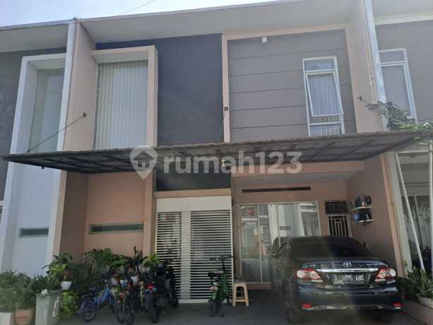 Rumah Full Furnished Komplek Nuansa Indah Buah Batu