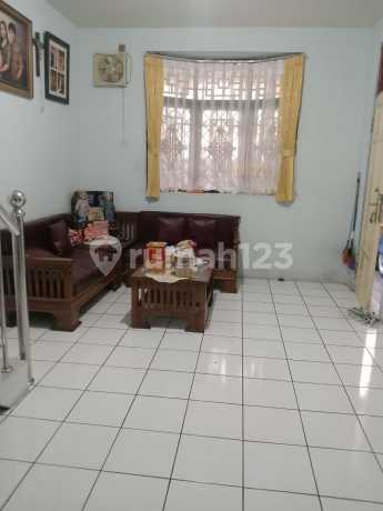Rumah Nyaman di Komplek Permata Cimahi  