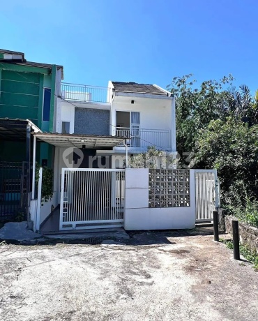 Dijual Murah Rumah Di Komplek Mega Regency Cikadut Mandalajati Dekat Pasir Impun Sindanglaya Nasution Bandung