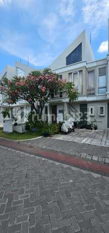 Dijual Rumah Murah Aset Bank Macet di Grand Pakuwon Cluster Adelaide Tandes Surabaya