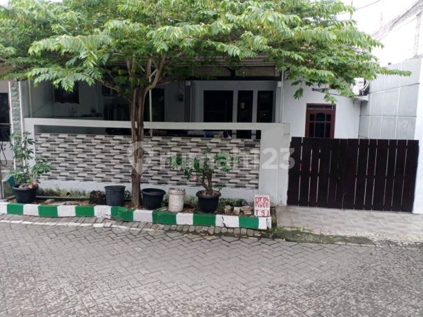 Rumah di Taman Siwalan Indah Gresik Lokasi Strategis Rumah di Taman Siwalan Indah Gresik Lokasi Strategis