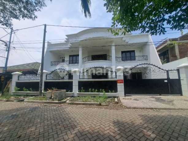 For Sale By Auction 220426 2-Story House Jl Ketintang Baru 4B No 24 For Sale By Auction 220426 2-Story House Jl Ketintang Baru 4B No 24
