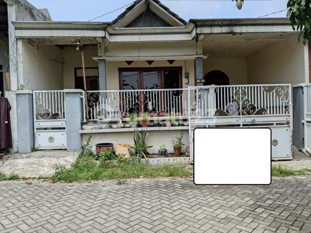 Dijual Via Lelang 040626 Perum Kota Baru Driyorejo Jl Giok 4 Blok De-8 Dijual Via Lelang 040626 Perum Kota Baru Driyorejo Jl Giok 4 Blok De-8