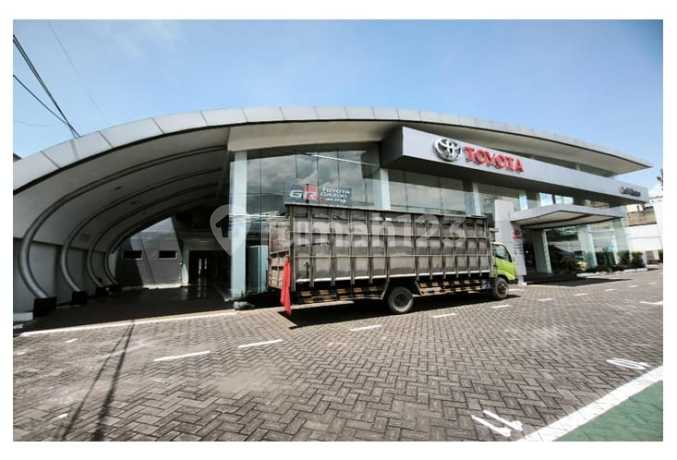 Dijual Dua Unit Ex Showroom Toyota Jalan Jenggolo Pucang Sidoarjo dan Taman Sepanjang Sidoarjo Dijual Dua Unit Ex Showroom Toyota Jalan Jenggolo Pucang Sidoarjo dan Taman Sepanjang Sidoarjo
