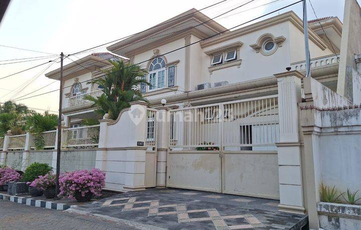 Rumah Mewah, Full Furnished, Siap Huni, Daerah Elit, Bintang Diponggo